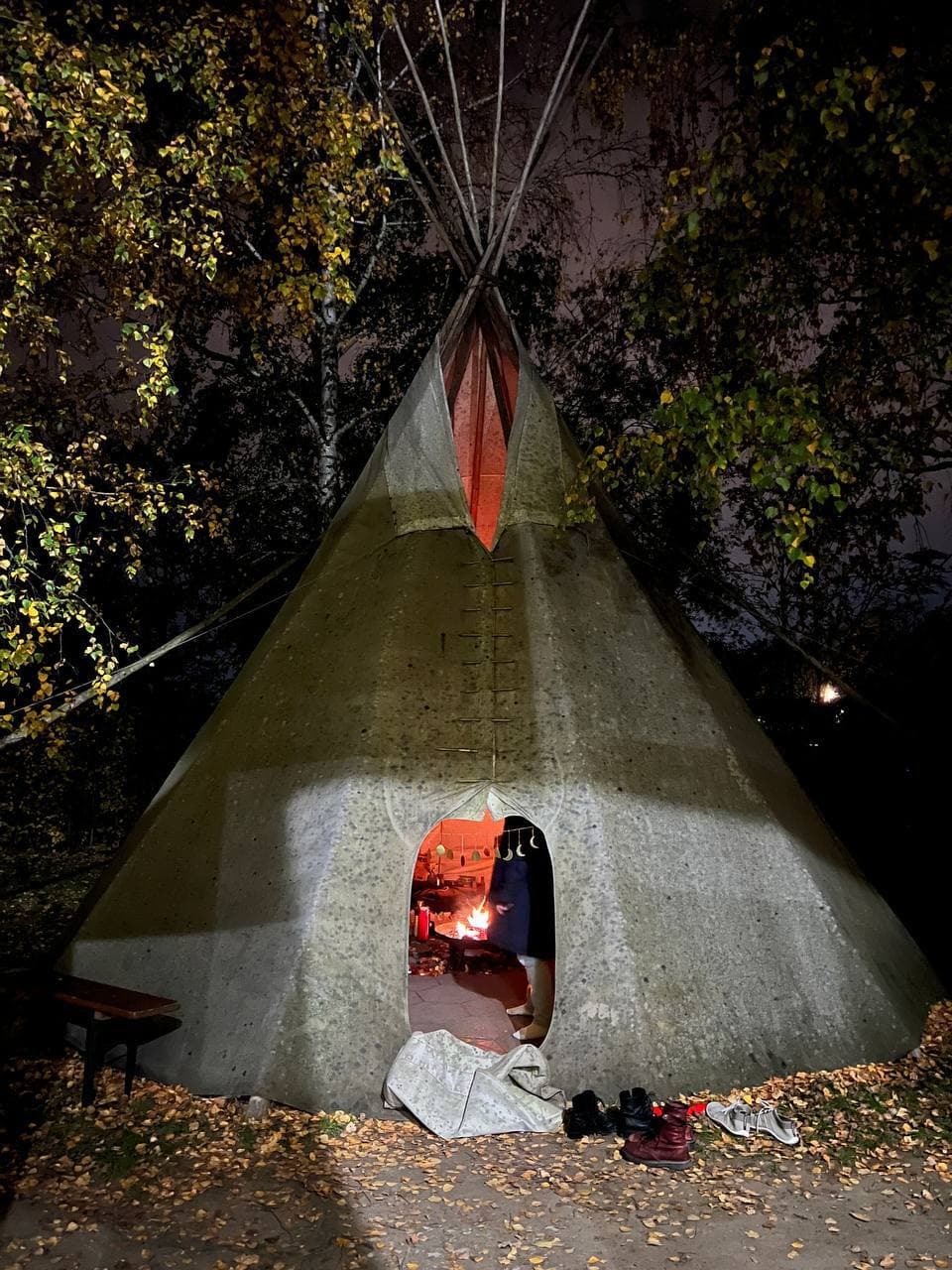 Herzstück Singing Circle - Vollmondkreis im Tipi